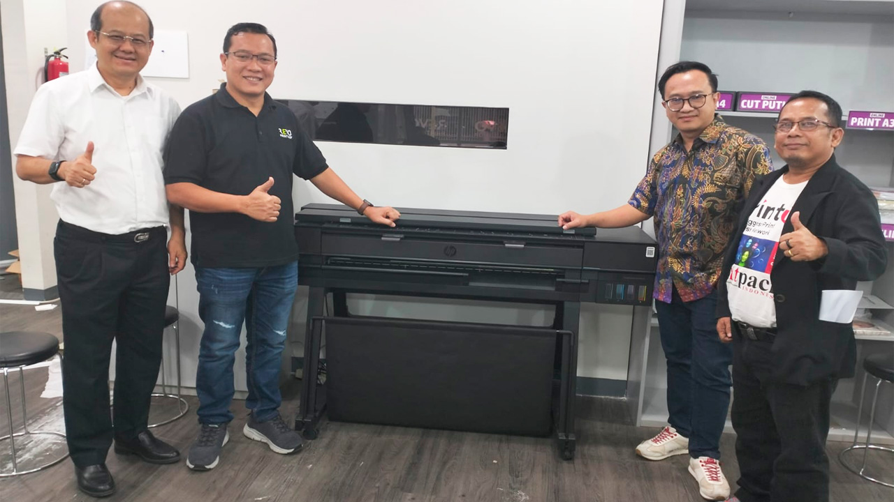 REVO foto bersamaartha